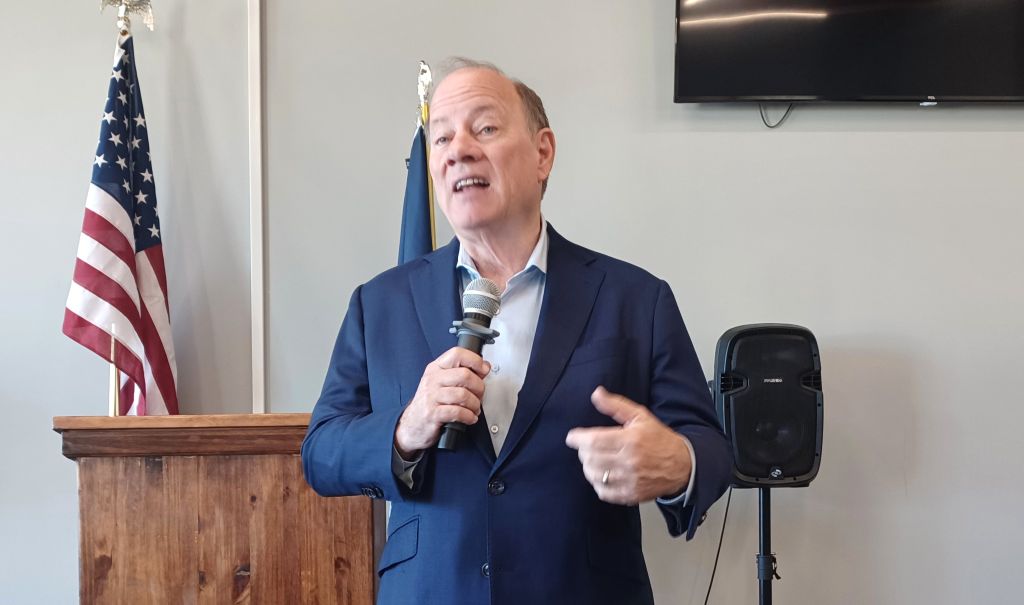 Mike Duggan Makes Stop In Three Rivers